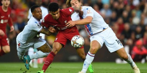 努涅斯主场首秀交直红学费 利物浦平平开局陷被动