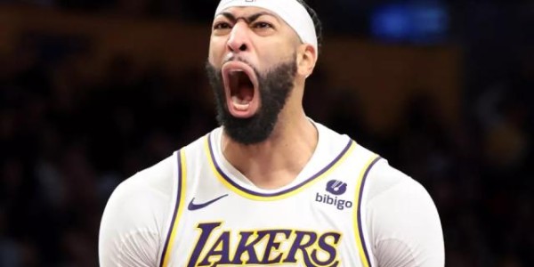 27分25板7抢断3封盖 浓眉怪物级数据历史独此一家