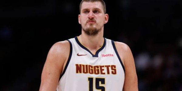 开云体育官网-约基奇历史级数据潜藏隐患，十二月他就要这么累？