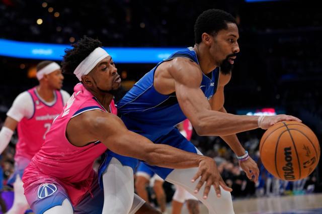 1668178222446021169.jpg AP22315095489821-1880x1254.jpg